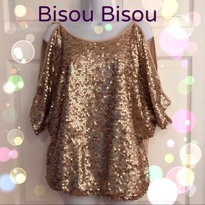 Bisou Bisou Sequin Cold Shoulder